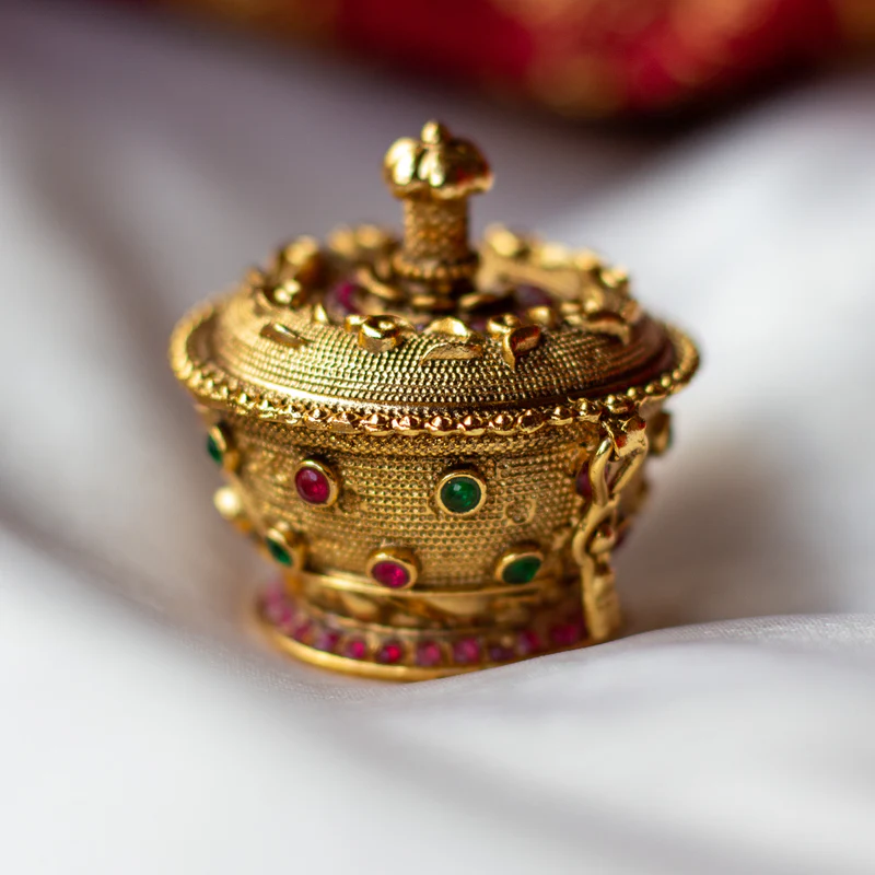 Antique Gold Nakshi Flower Design Kumkum Box